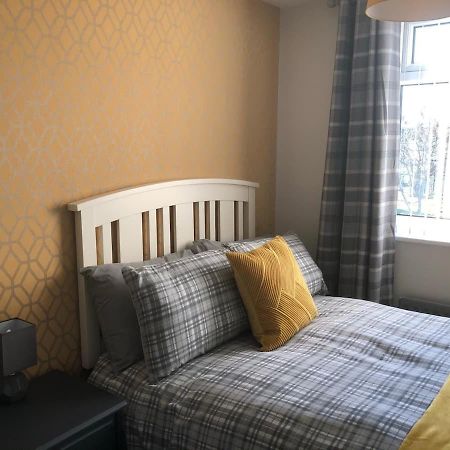 Rowan Place 5 Bedroom Off Street Parking Accommodation Дарем Экстерьер фото