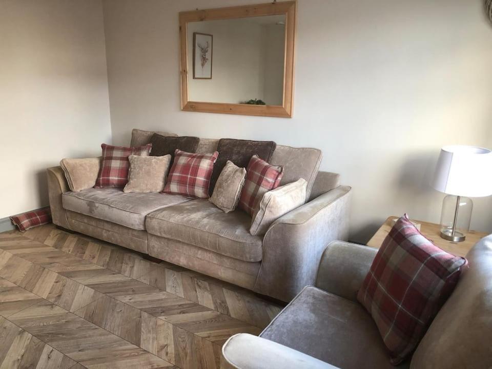 Rowan Place 5 Bedroom Off Street Parking Accommodation Дарем Экстерьер фото